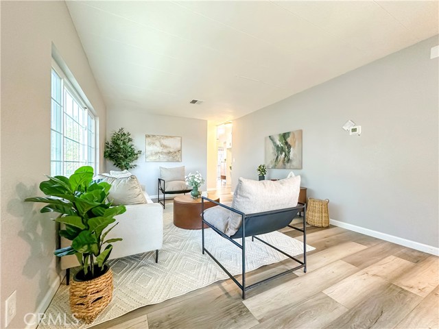 Detail Gallery Image 11 of 52 For 19 Tarn Cir, Oroville,  CA 95966 - 3 Beds | 2 Baths