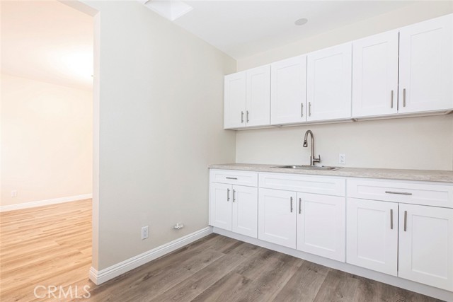 Detail Gallery Image 10 of 12 For 6250 Vineland #4,  North Hollywood,  CA 91606 - 0 Beds | 1 Baths