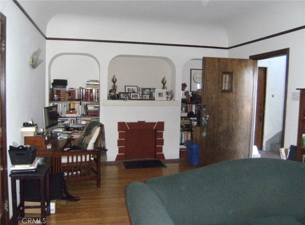 MLS #PW26074353 image #3