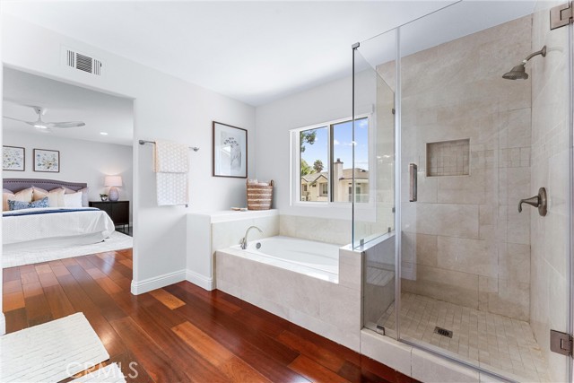 Detail Gallery Image 13 of 32 For 2 Washington, Irvine,  CA 92606 - 4 Beds | 2/1 Baths