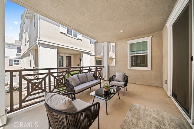 Detail Gallery Image 16 of 47 For 1042 N Anaheim Blvd #2,  Anaheim,  CA 92801 - 4 Beds | 3/1 Baths