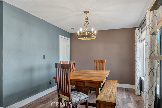 Detail Gallery Image 15 of 68 For 124 Glen Cir, Oroville,  CA 95966 - 3 Beds | 2/1 Baths