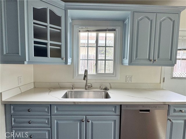 Detail Gallery Image 13 of 39 For 4225 W 169th St, Lawndale,  CA 90260 - 3 Beds | 1 Baths