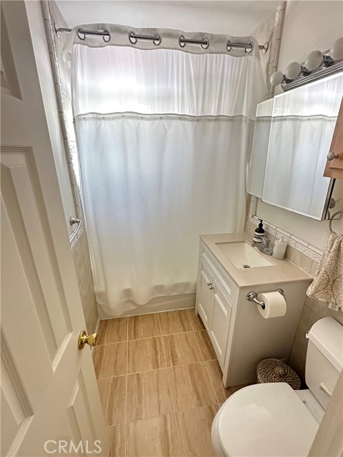 Detail Gallery Image 10 of 14 For 281 Del Mar a,  Costa Mesa,  CA 92627 - 2 Beds | 1 Baths