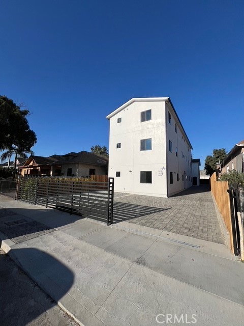 Detail Gallery Image 29 of 29 For 1217 E 22nd St St, Los Angeles,  CA 90011 - – Beds | – Baths