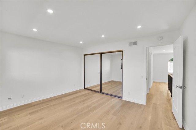 Detail Gallery Image 39 of 43 For 18839 Miranda, Tarzana,  CA 91356 - 4 Beds | 3 Baths