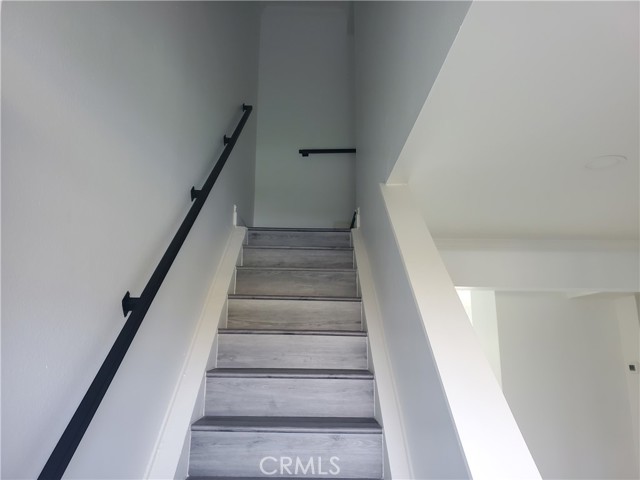 Detail Gallery Image 4 of 20 For 10654 White Oak, Riverside,  CA 92505 - 2 Beds | 1/1 Baths