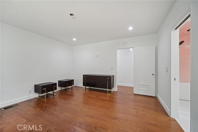 Detail Gallery Image 31 of 75 For 12218 Sarazen Pl, Granada Hills,  CA 91344 - 6 Beds | 5/2 Baths