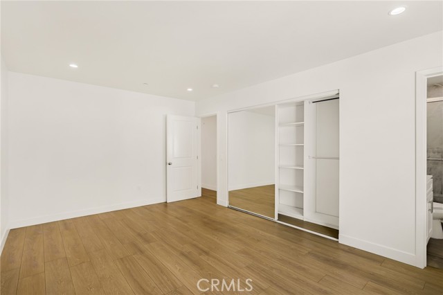 8144 Louise Avenue, Northridge CA: https://media.crmls.org/medias/25fd3dfe-cce0-4cd9-8df4-229e4d0f7fe2.jpg