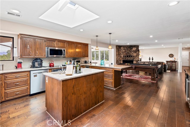 735 Del Valle Drive, Fallbrook CA: https://media.crmls.org/medias/25fdb02c-44d5-490b-9e67-408a8b1c67d2.jpg
