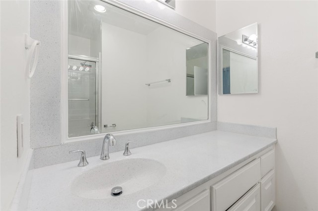 4652 Park Granada, Calabasas CA: https://media.crmls.org/medias/25fe265c-355e-4098-9de0-d13e3397f24b.jpg