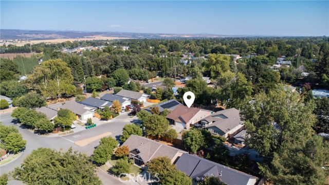 Detail Gallery Image 1 of 36 For 592 Desiree Ln, Chico,  CA 95973 - 4 Beds | 2 Baths