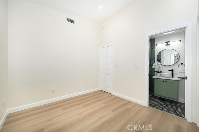 1540 Northwood Road, Seal Beach CA: https://media.crmls.org/medias/25ff386b-0929-45b0-9a47-73e1a8fd5860.jpg