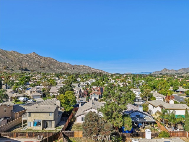 Detail Gallery Image 55 of 57 For 10374 Crossing Green, Moreno Valley,  CA 92557 - 3 Beds | 2 Baths