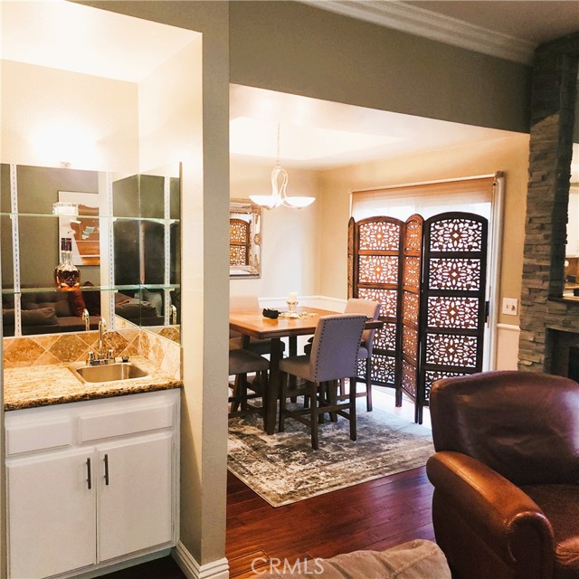 3800 STOCKER ST, View Park CA: https://media.crmls.org/medias/260239fe-b7d3-4aeb-9e24-1e04b5808d5c.jpg