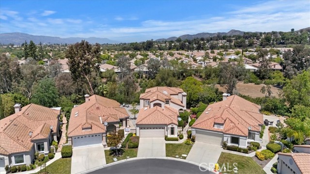 39973 Corte Lorca, Murrieta CA: https://media.crmls.org/medias/2602c3dc-ccdc-4492-9a8a-e6969ded9b18.jpg