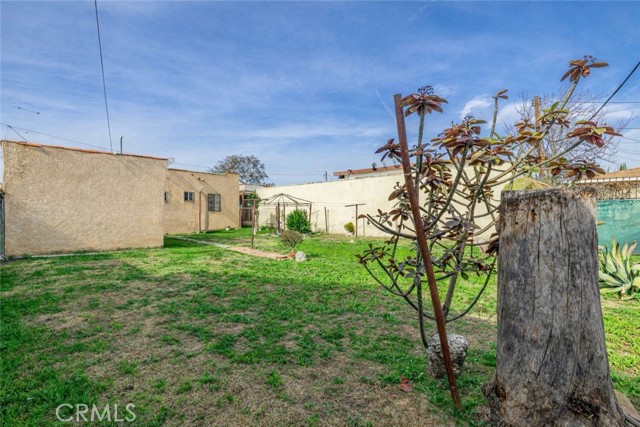 Detail Gallery Image 17 of 18 For 1000 N Mayo, Compton,  CA 90221 - 3 Beds | 1 Baths