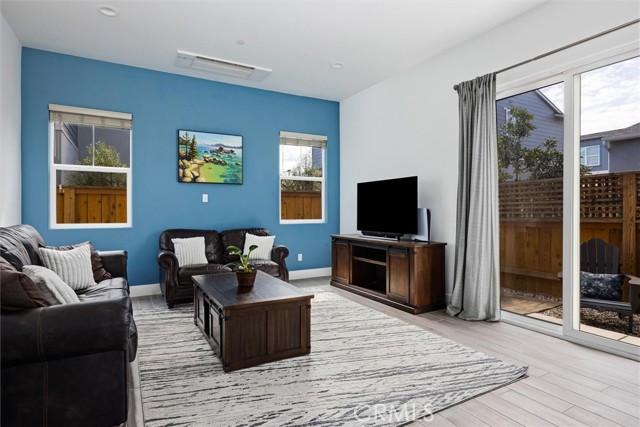 Detail Gallery Image 12 of 42 For 165 Earthwood Ln, San Luis Obispo,  CA 93401 - 3 Beds | 2/1 Baths