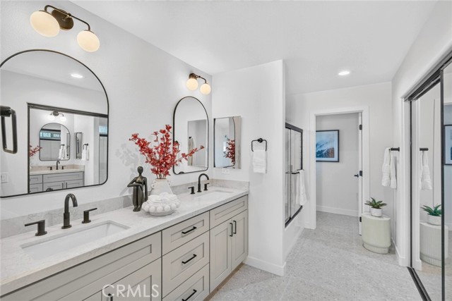 1324 Estel photo 39