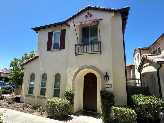 Detail Gallery Image 3 of 12 For 217 Primrose Dr, Lake Forest,  CA 92610 - 3 Beds | 2/1 Baths