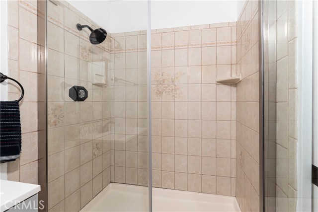 Detail Gallery Image 21 of 26 For 15821 Willett Ln, Huntington Beach,  CA 92647 - 3 Beds | 2 Baths