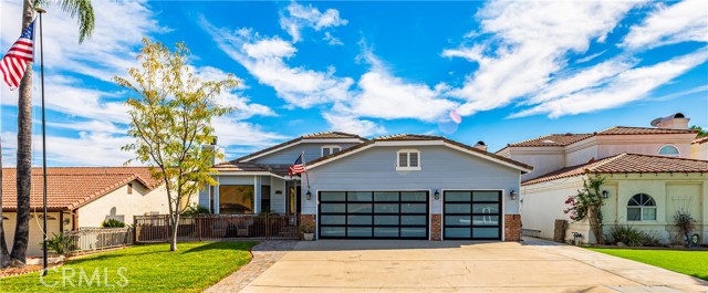 Detail Gallery Image 5 of 41 For 22535 W San Joaquin Dr, Canyon Lake,  CA 92587 - 4 Beds | 2 Baths