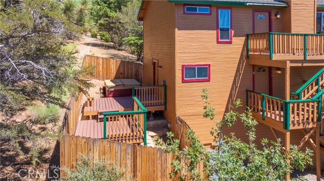 43850 Yosemite Drive, Big Bear Lake CA: https://media.crmls.org/medias/2607f0c6-c8bf-44f8-9564-909cfae7fd1f.jpg