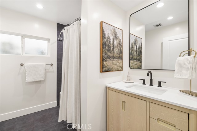 3 Bed Home for Sale in Los Angeles, California
