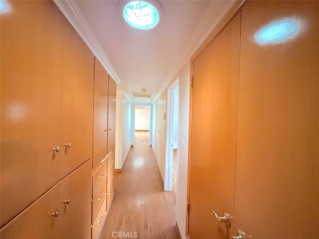 https://media.crmls.org/medias/26088d6d-e788-4d0e-b49a-5352c1afa862.jpg?preset=X-Large