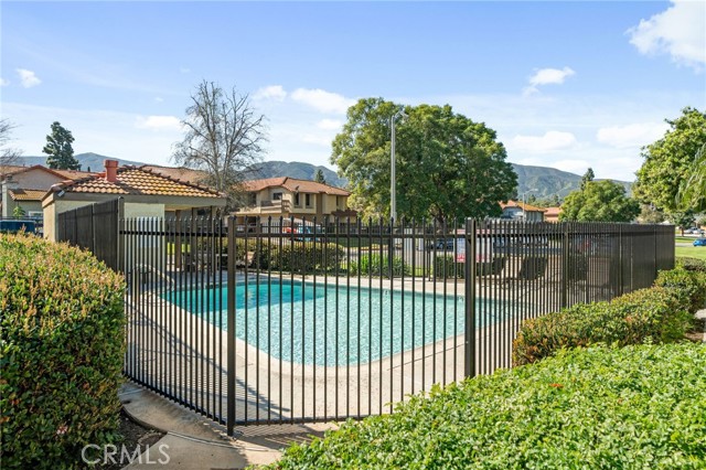 Detail Gallery Image 31 of 32 For 1305 Brentwood Cir #D,  Corona,  CA 92882 - 2 Beds | 2 Baths