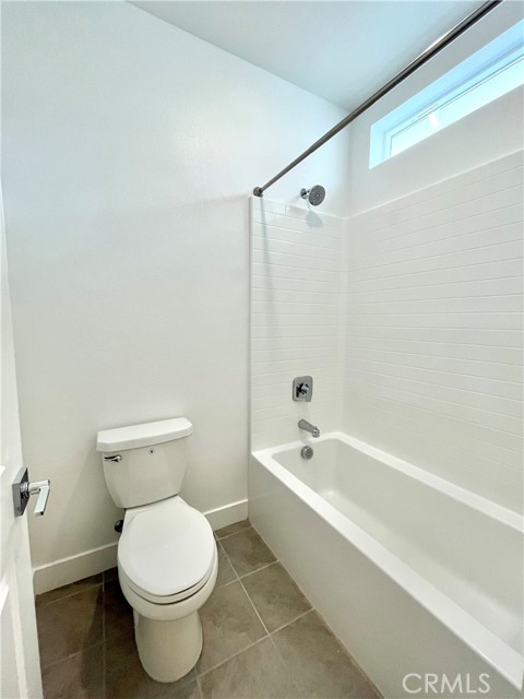 Detail Gallery Image 26 of 29 For 27318 Great Divide Ln, Valencia,  CA 91381 - 4 Beds | 3/1 Baths