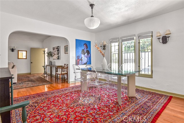 Detail Gallery Image 10 of 38 For 8246 4th St, Los Angeles,  CA 90048 - 2 Beds | 2 Baths