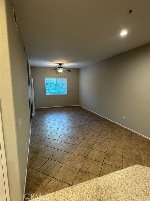 Image 9 of 14 For 26348 Arboretum Way 503