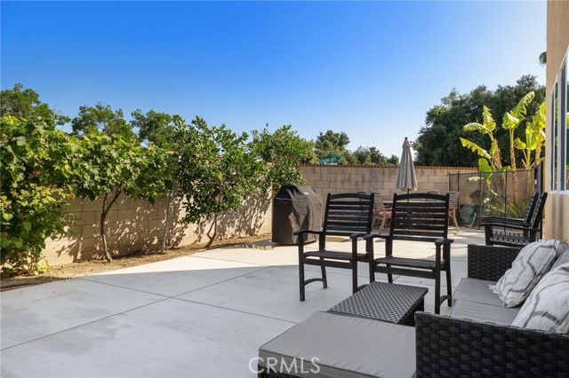 12200 White Rapids Way, Bakersfield CA: https://media.crmls.org/medias/260c00d0-5a0f-439a-a69e-9246950851b7.jpg