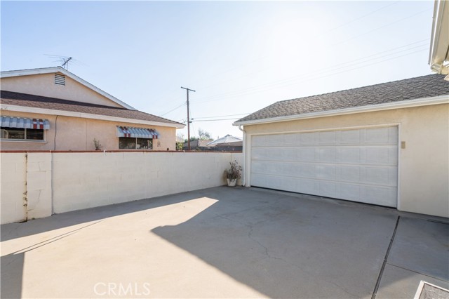 Detail Gallery Image 23 of 31 For 19218 Schoolcraft, Reseda,  CA 91335 - 3 Beds | 2 Baths