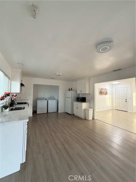 Detail Gallery Image 5 of 13 For 3824 Merced, Baldwin Park,  CA 91706 - 4 Beds | 2 Baths