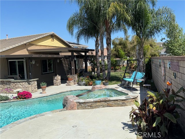 25279 Spur Branch Place, Menifee CA: https://media.crmls.org/medias/260d8315-aad3-4b0b-ac7b-453f7fd704d5.jpg