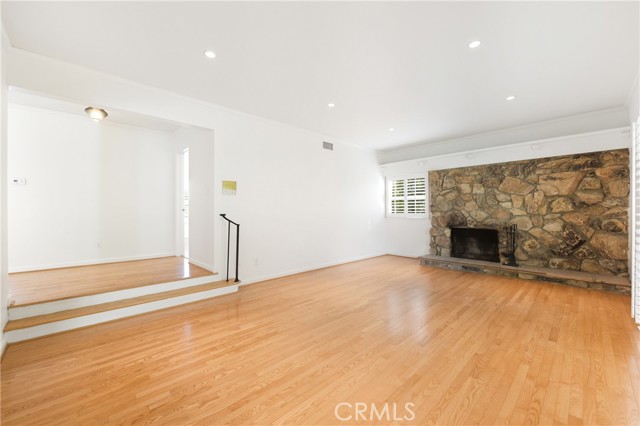 MLS #SR25227362 image #5