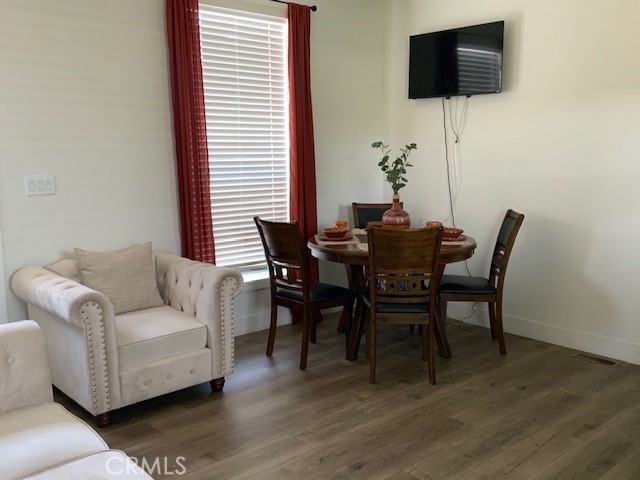 3661 Pacific Avenue, Jurupa Valley CA: https://media.crmls.org/medias/260de5a9-e732-4a72-b3e4-1296f35a30b5.jpg
