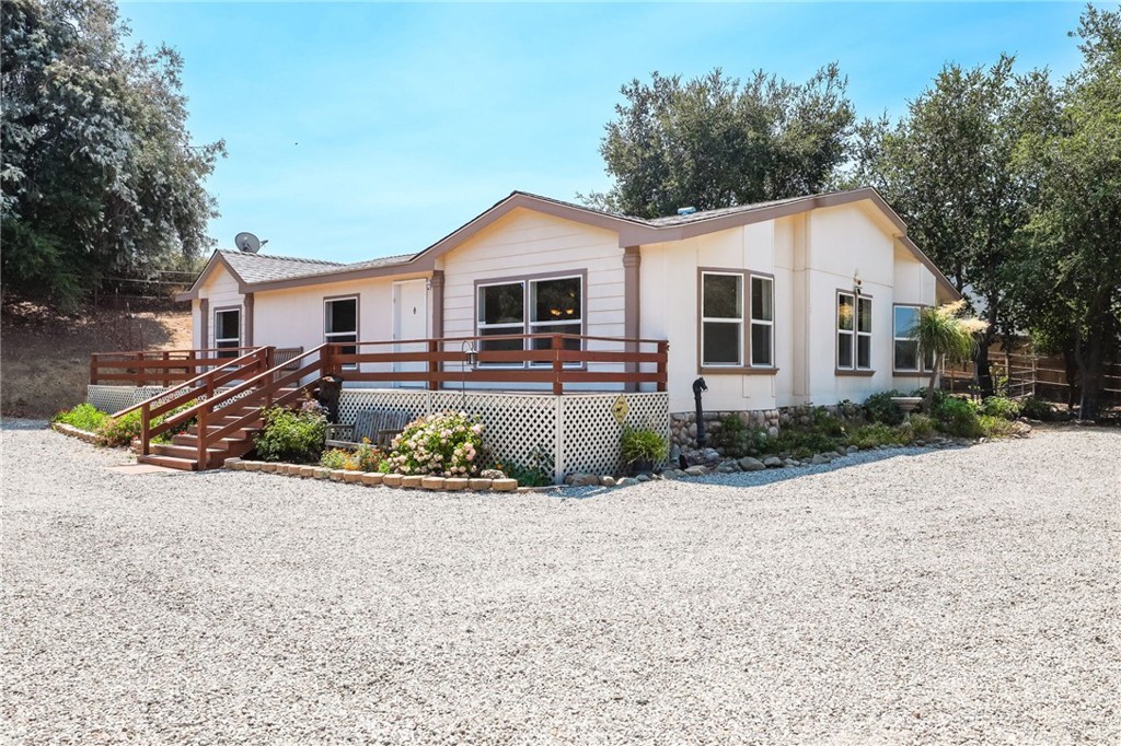 10880 Fox Springs Road
