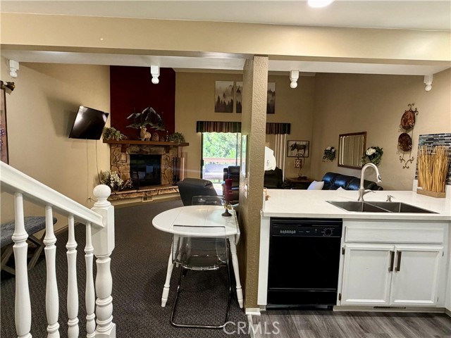 11308 Pinecrest, Twin Peaks, CA 92391