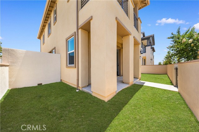 129 Great Park Blvd, Irvine CA: https://media.crmls.org/medias/260f41dc-66e7-438e-87ed-93d79fe2eaaf.jpg