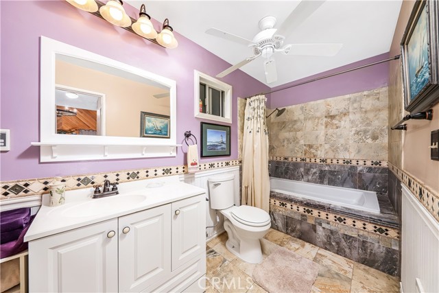 Detail Gallery Image 15 of 22 For 15134 Calle Verdad, Green Valley,  CA 91390 - 3 Beds | 2 Baths