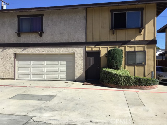 584 E Cypress St, Covina, CA 91723