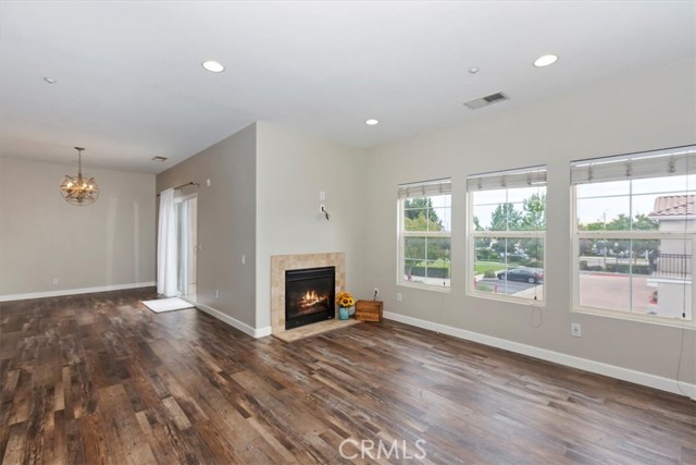 Detail Gallery Image 10 of 28 For 11450 Church St #129,  Rancho Cucamonga,  CA 91730 - 2 Beds | 2 Baths