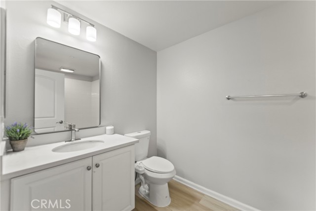 76 City Stroll, Irvine CA: https://media.crmls.org/medias/26126a2a-4d40-462e-a1b0-be51e647d4ad.jpg