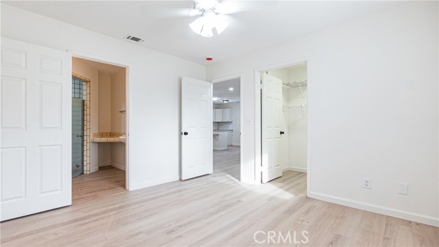 Detail Gallery Image 31 of 49 For 9515 Juniper, Apple Valley,  CA 92308 - 6 Beds | 4/1 Baths