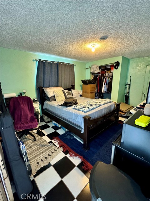 Detail Gallery Image 5 of 16 For 7809 Troost Ave, North Hollywood,  CA 91605 - 3 Beds | 3 Baths