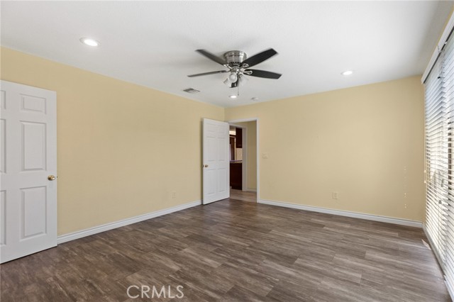 Detail Gallery Image 30 of 38 For 8558 11th, Downey,  CA 90241 - 4 Beds | 3/1 Baths