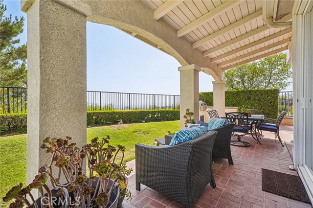 Detail Gallery Image 39 of 65 For 20504 Bergamo Way, Porter Ranch,  CA 91326 - 5 Beds | 3 Baths